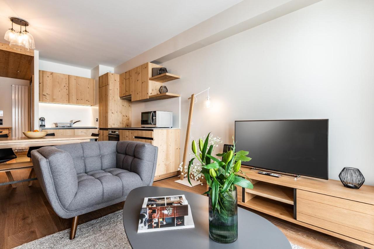 Residence Hameau De Clotaire Alpe D'Huez - By Emerald Stay Екстериор снимка
