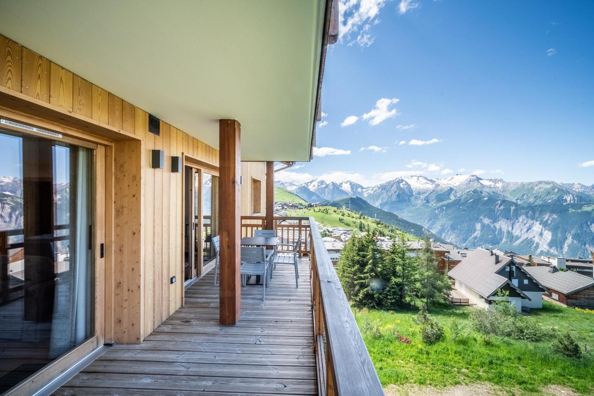 Residence Hameau De Clotaire Alpe D'Huez - By Emerald Stay Екстериор снимка